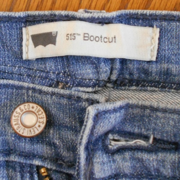 WOMENS LEVI 515 14 BOOTCUT STRETCH JEANS 34x31 - Picture 3 of 7